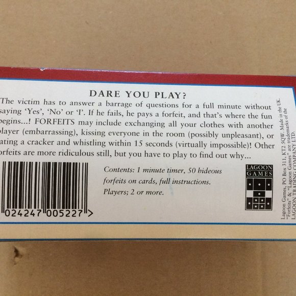 - FORFEITS by LAGOON GAMES a madcap party cards game - Picture 2 of 6